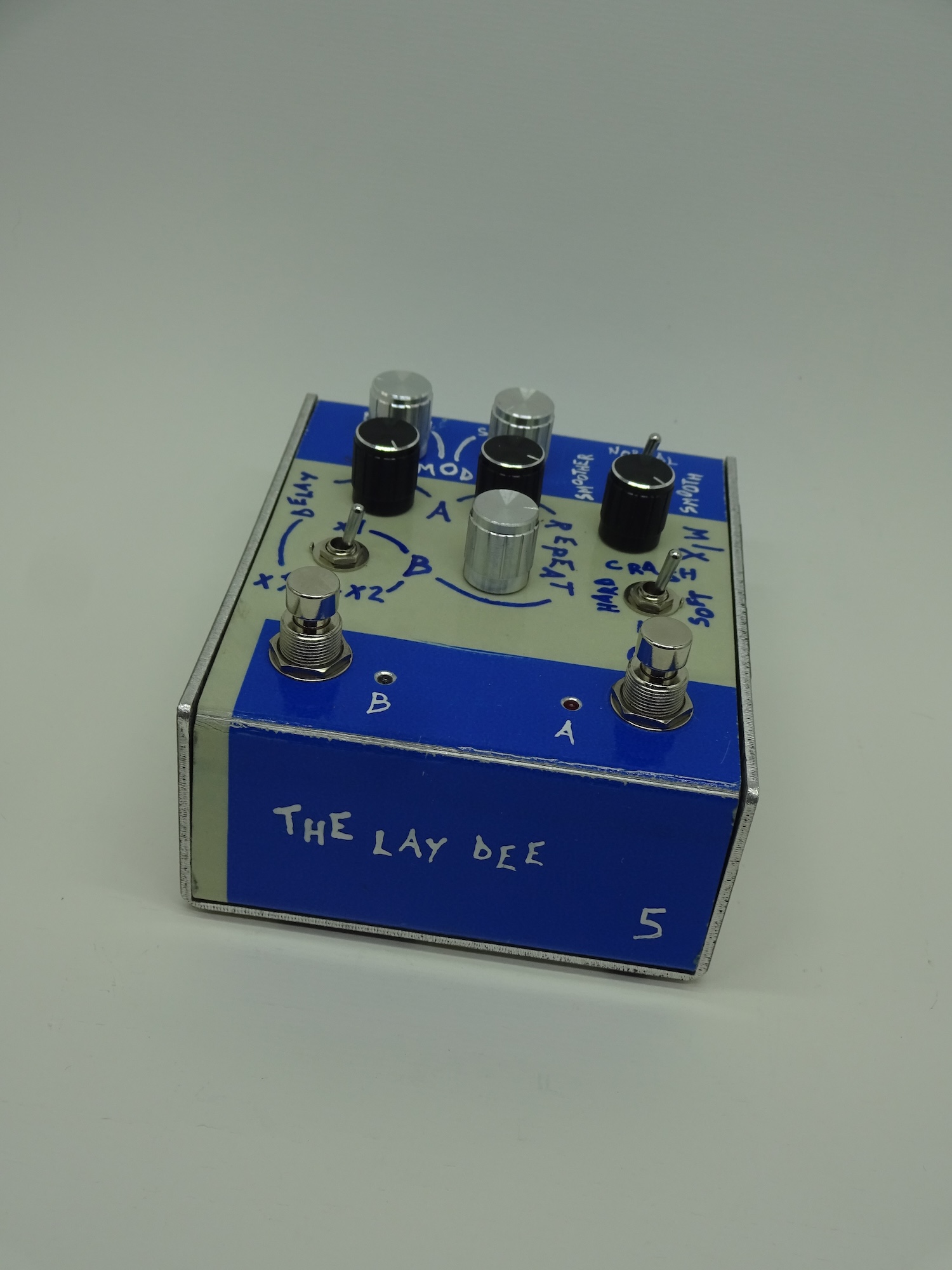 THE LAY DEE - 5 - CLassic Lay Dee - Image 3